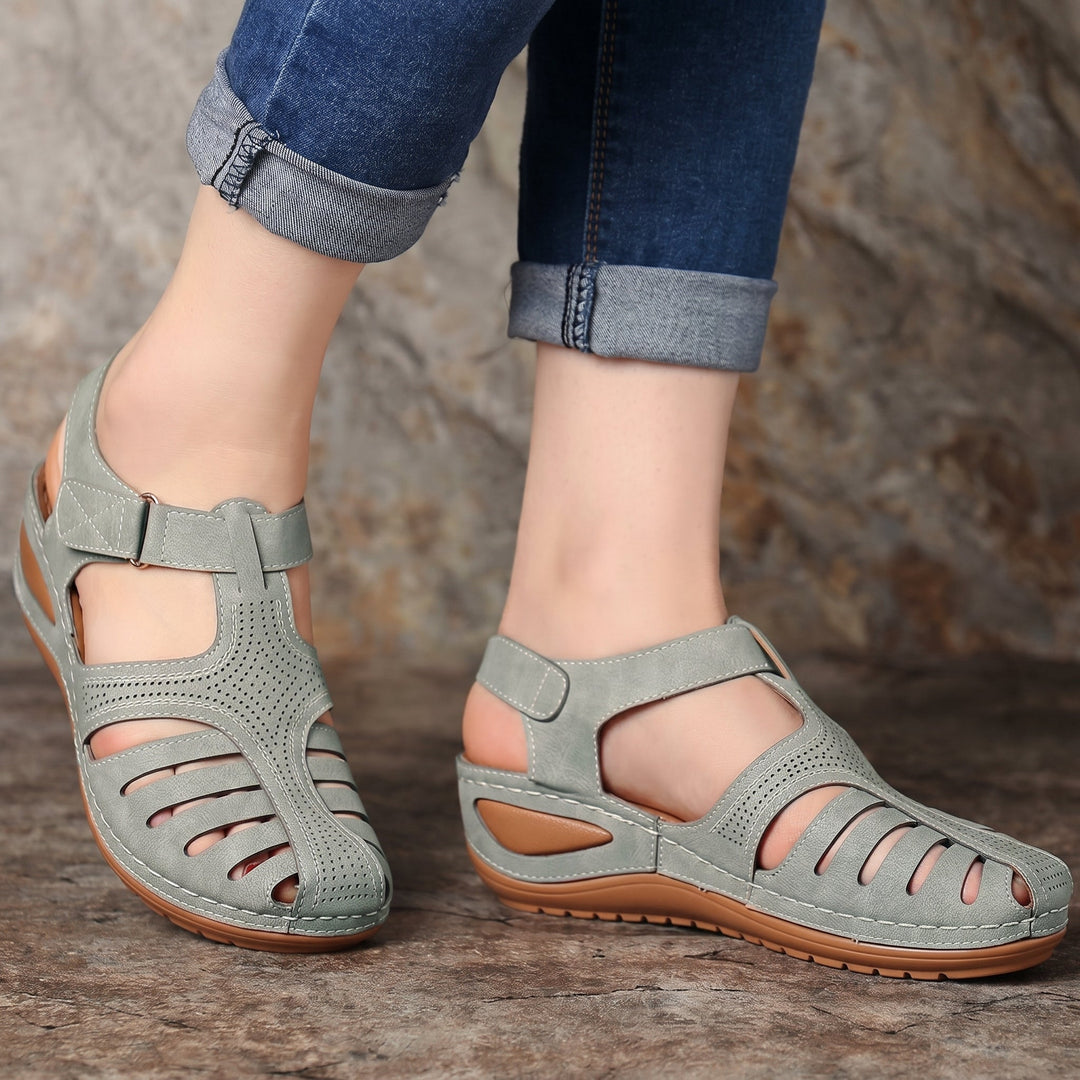 Gisela - Women's Orthopaedic Closed Toe Wedge Sandals - Sandals - Grey - Davies & Cooper