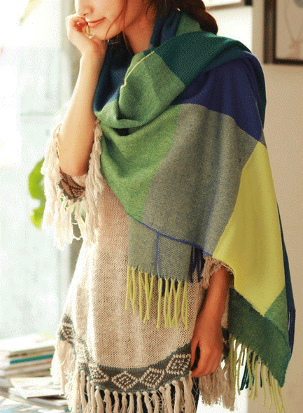 Coleen - Women's Fringed Tartan Wrap Scarf with Tassel Trim