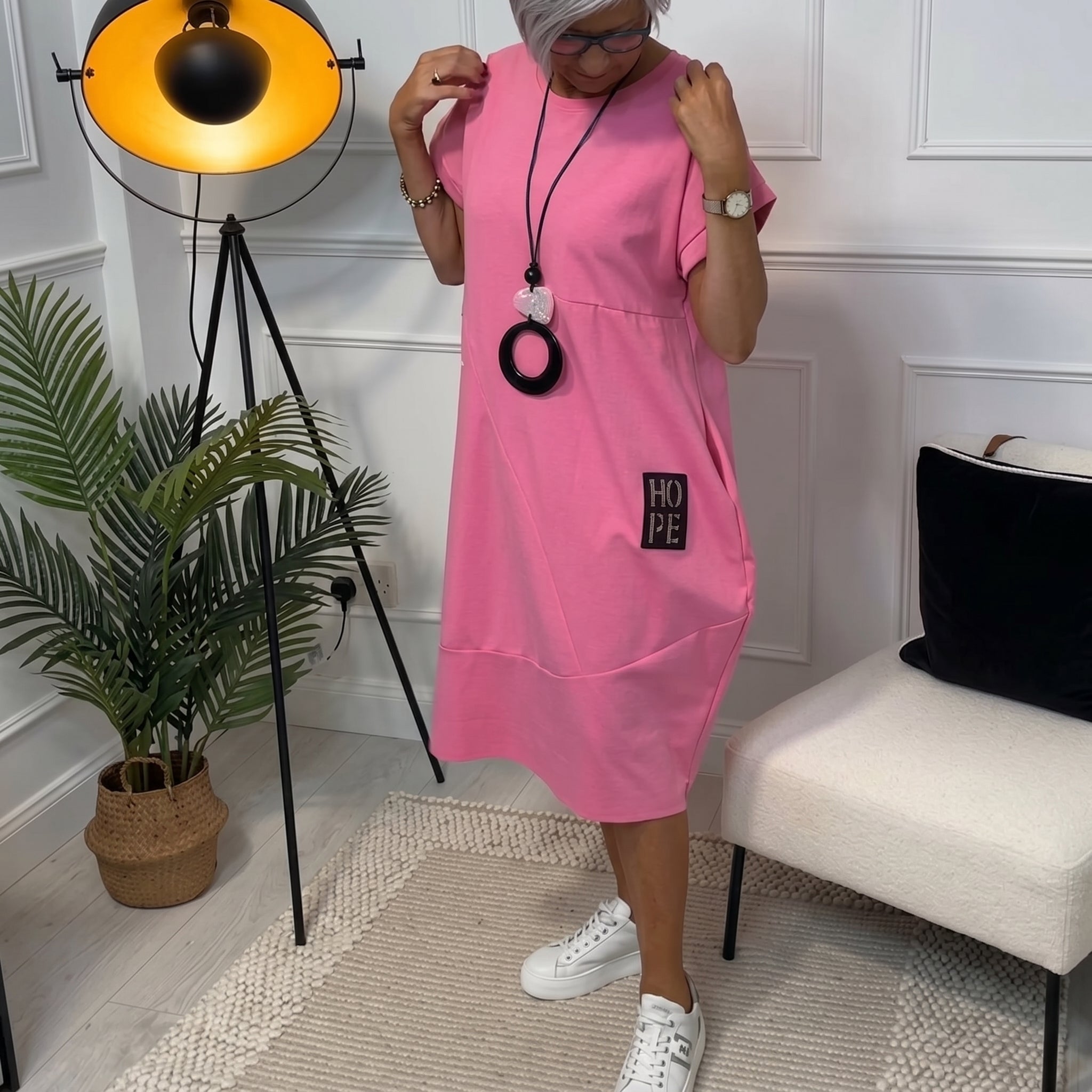 Hannah - Women's Casual Oversized Plain Midi Dress with Pockets - Midi Dresses - Pink - Davies & Cooper