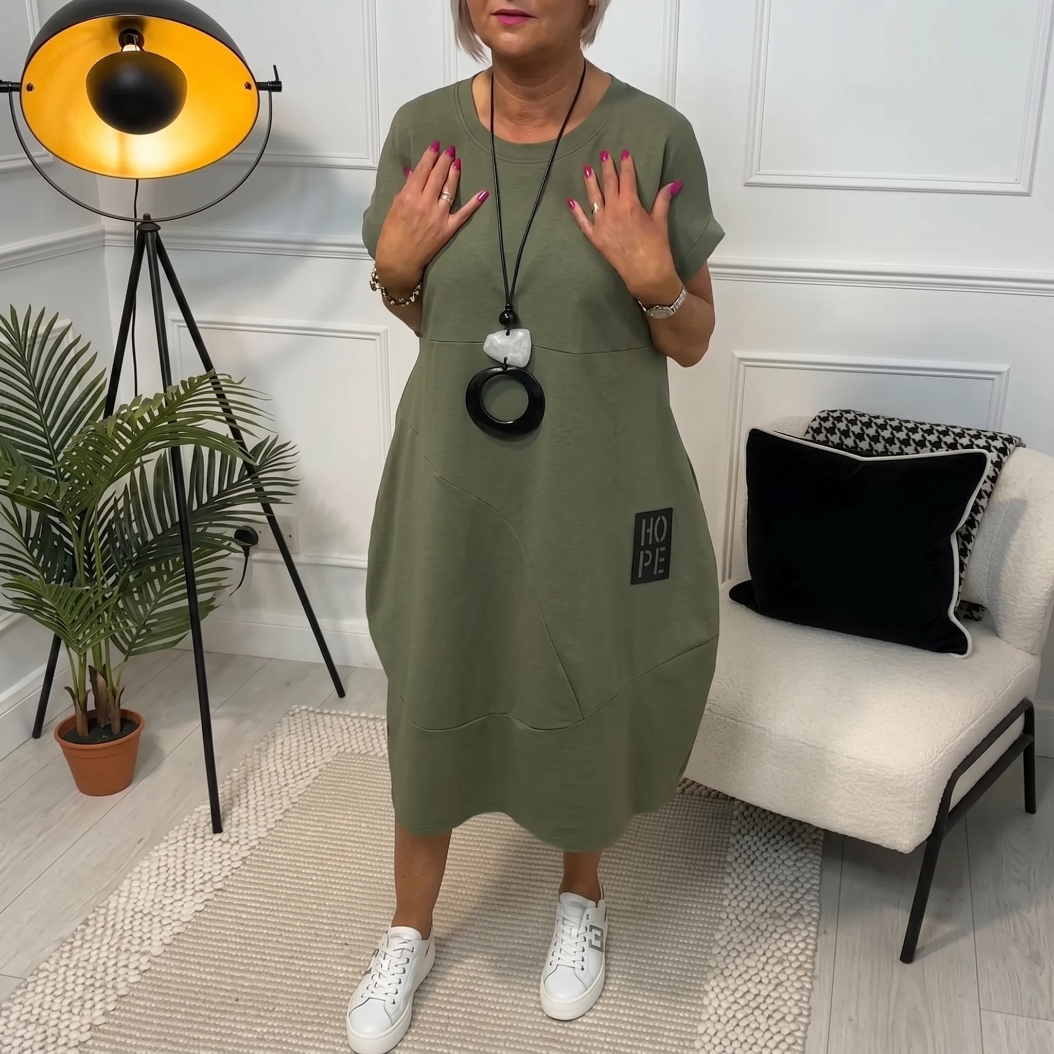 Hannah - Women's Casual Oversized Plain Midi Dress with Pockets - Midi Dresses - Green - Davies & Cooper