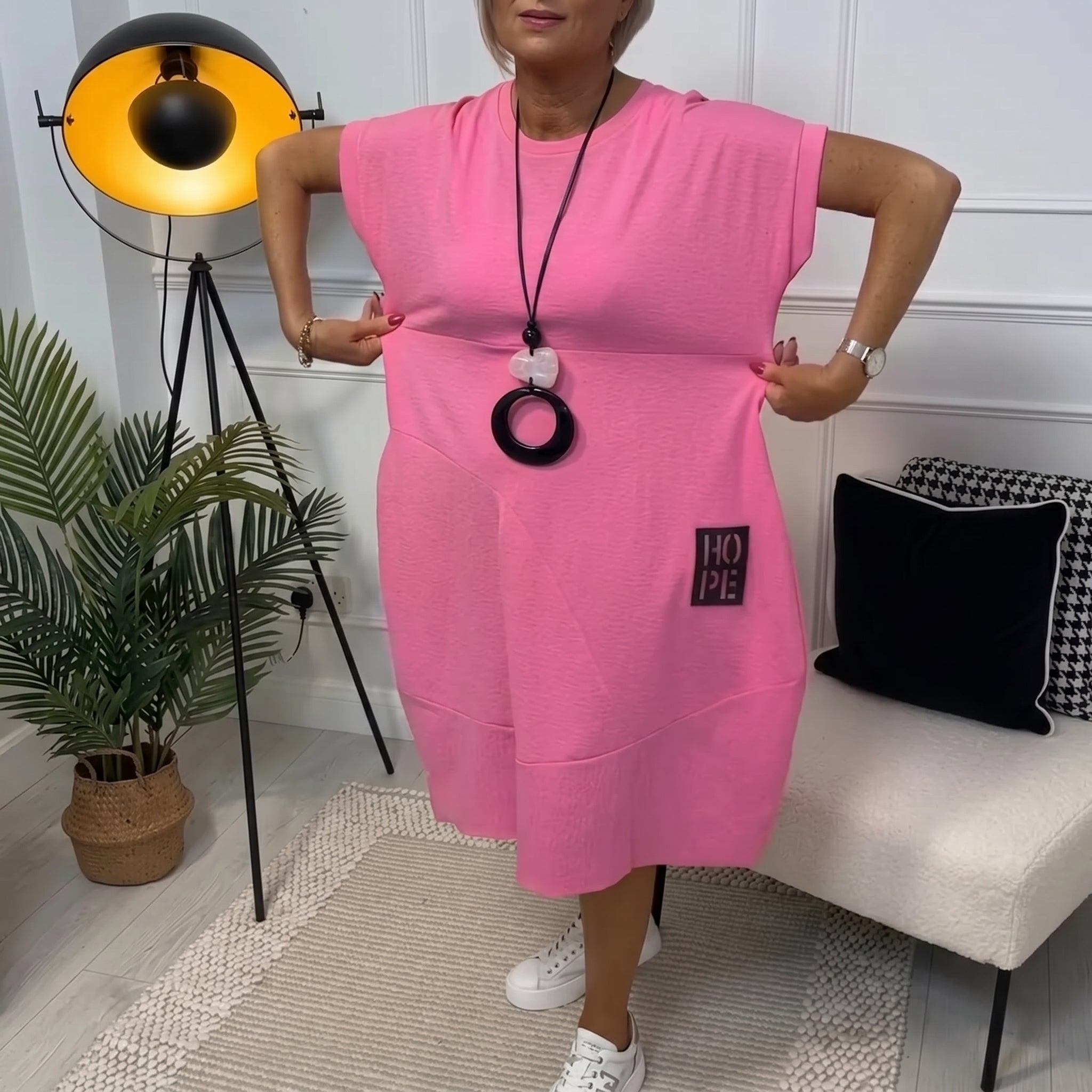 Hannah - Women's Casual Oversized Plain Midi Dress with Pockets - Midi Dresses - Pink - Davies & Cooper