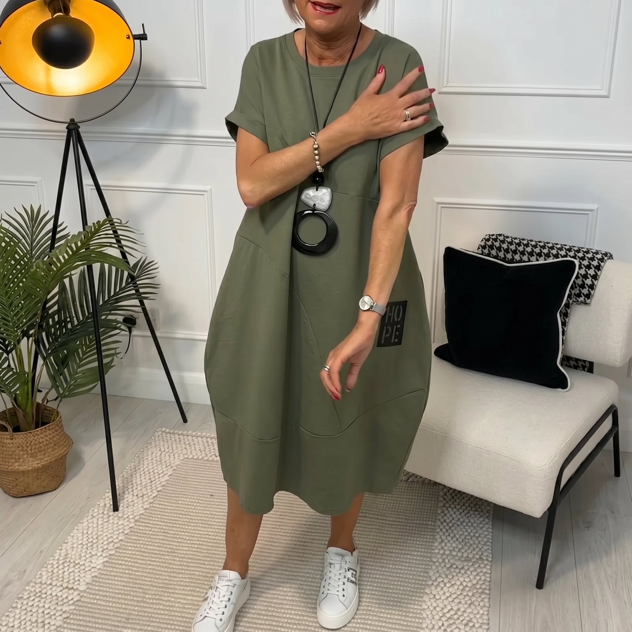 Hannah - Women's Casual Oversized Plain Midi Dress with Pockets - Midi Dresses - Green - Davies & Cooper