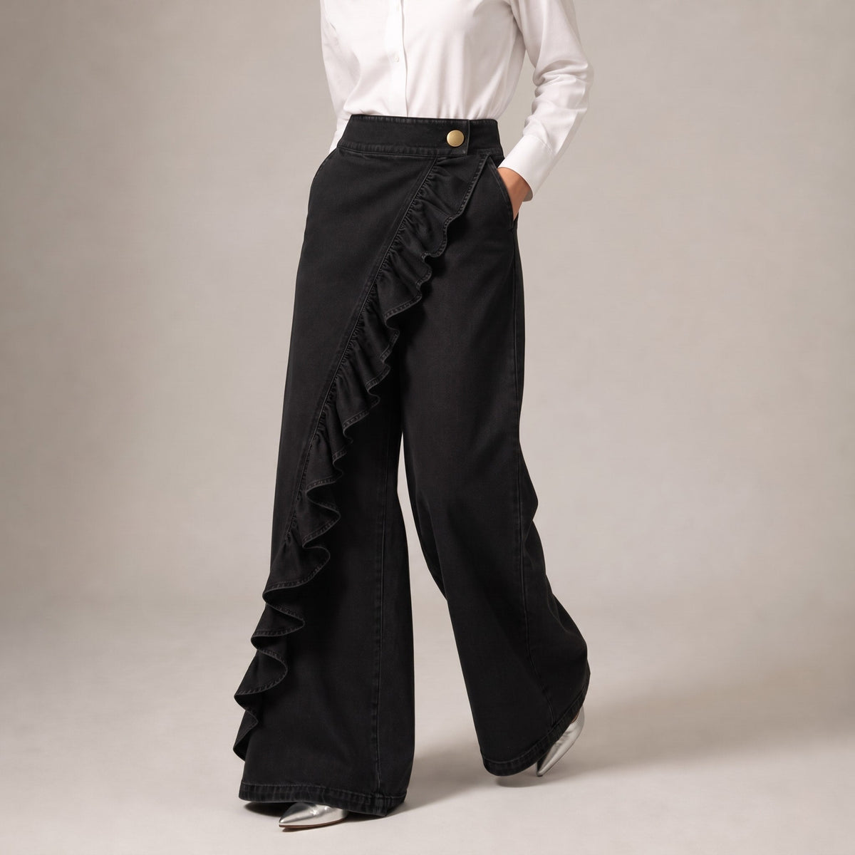 Isla - Women's High-Waisted Wide-Leg Ruffle Denim Pants - Jeans - Black - Davies & Cooper