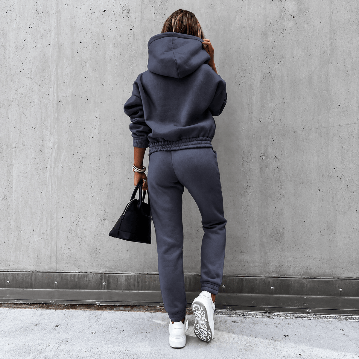Isla - Women's Oversized Hoodie Sweatshirt and Jogger Set - Outfit Sets - Blue - Davies & Cooper