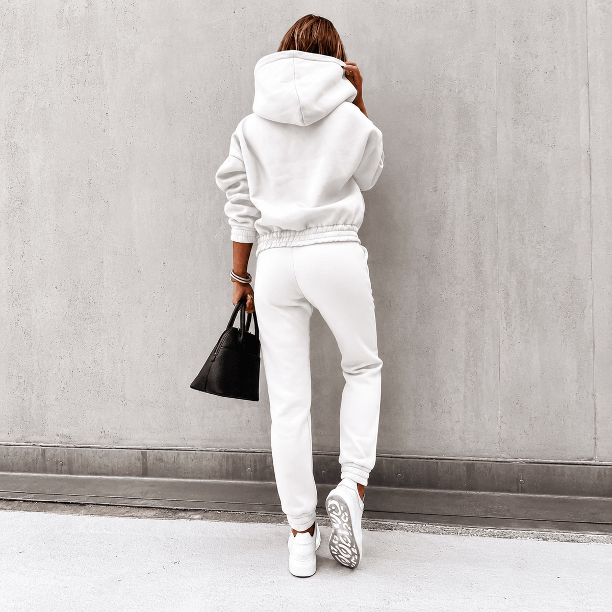Isla - Women's Oversized Hoodie Sweatshirt and Jogger Set - Outfit Sets - White - Davies & Cooper
