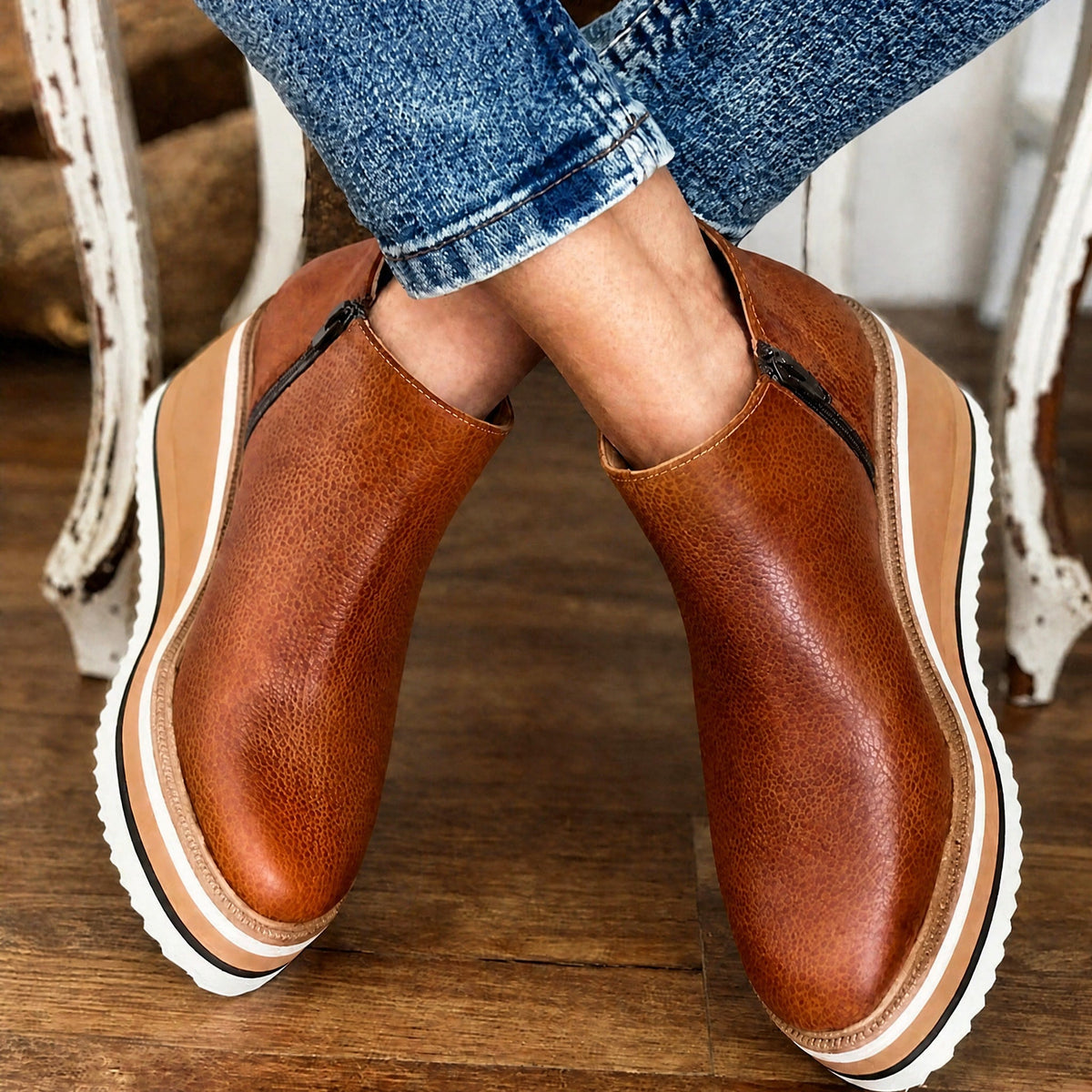 Isla - Women's Wedge Ankle Boots with Side Zip and Platform Sole - Boots - Brown - Davies & Cooper