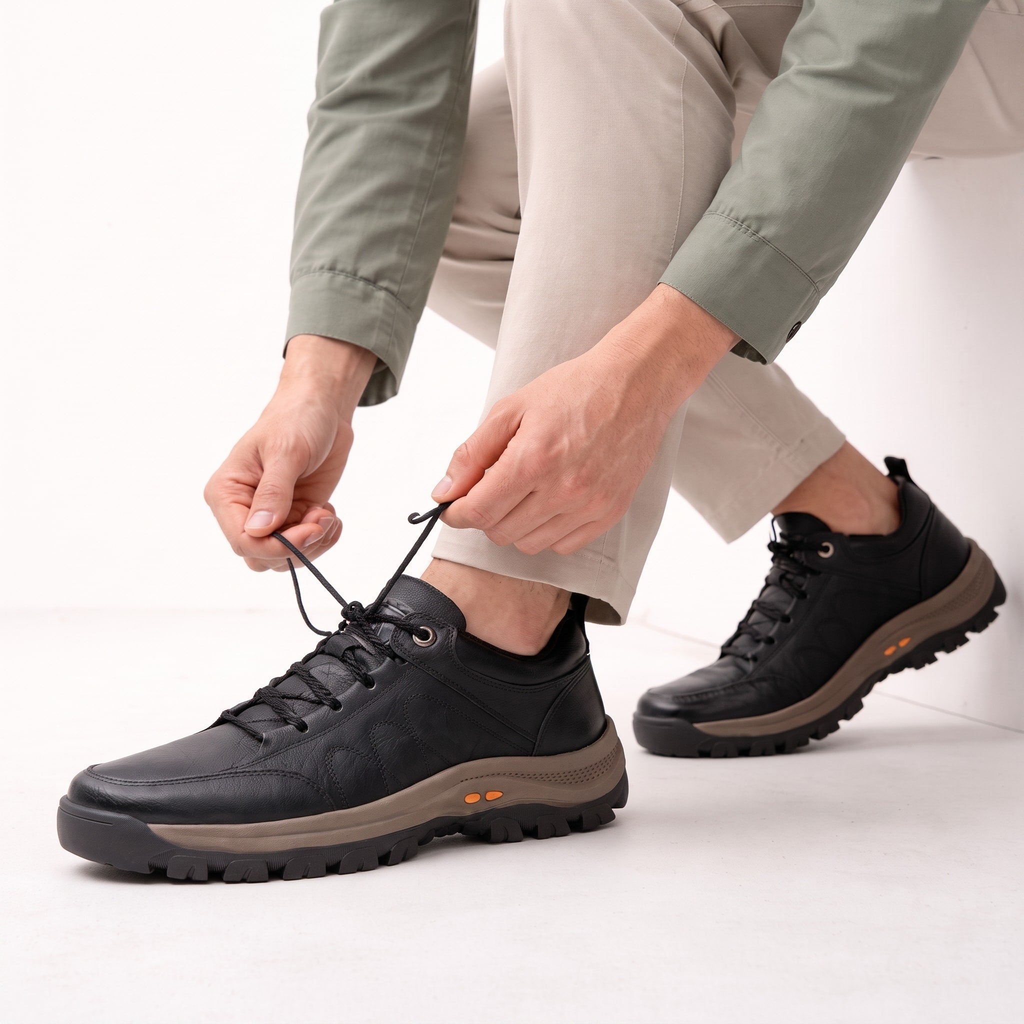 James - Men's Orthopaedic Lace-Up Leather-Look Trainers - Sneakers - Black - Davies & Cooper