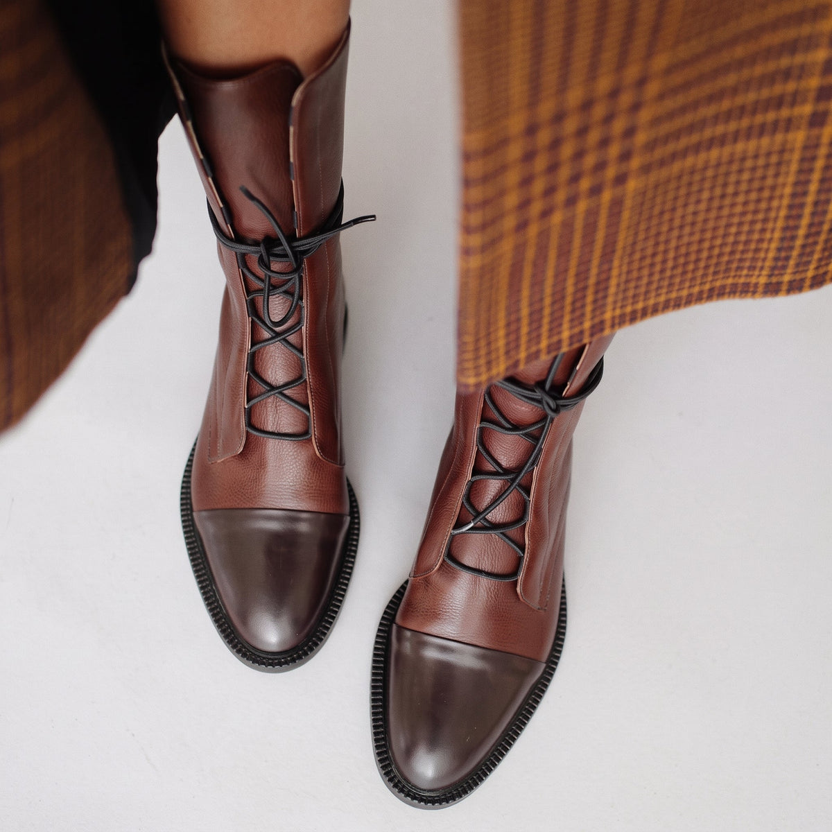 Julia - Women's Lace-Up Mid-Calf Boots with Block Heel - Boots - Brown - Davies & Cooper