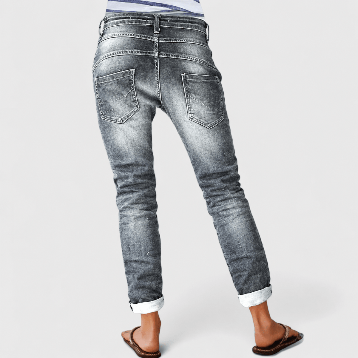 Leni - Women's Distressed Wide-Leg Button-Fly Tapered Jeans - Jeans - Grey - Davies & Cooper