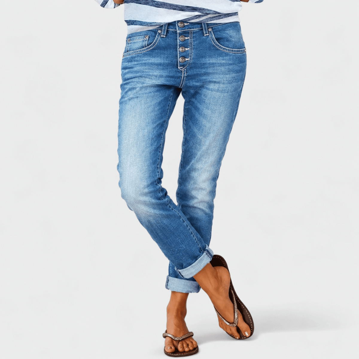 Leni - Women's Distressed Wide-Leg Button-Fly Tapered Jeans - Jeans - Light Blue - Davies & Cooper