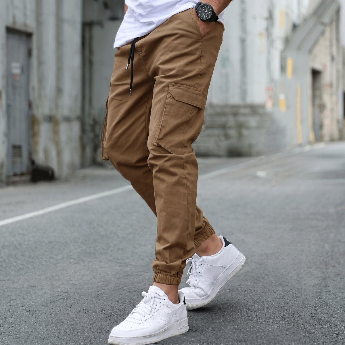Marcus - Men's Slim Fit Cargo Joggers with Drawstring Waist - Joggers - Dark Brown - Davies & Cooper