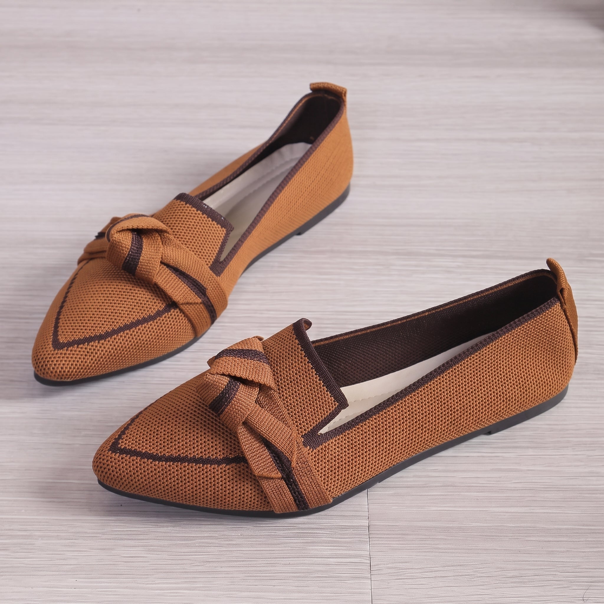 Millie - Women's Pointed Toe Loafers with Bow Detail - Loafer - Brown - Davies & Cooper