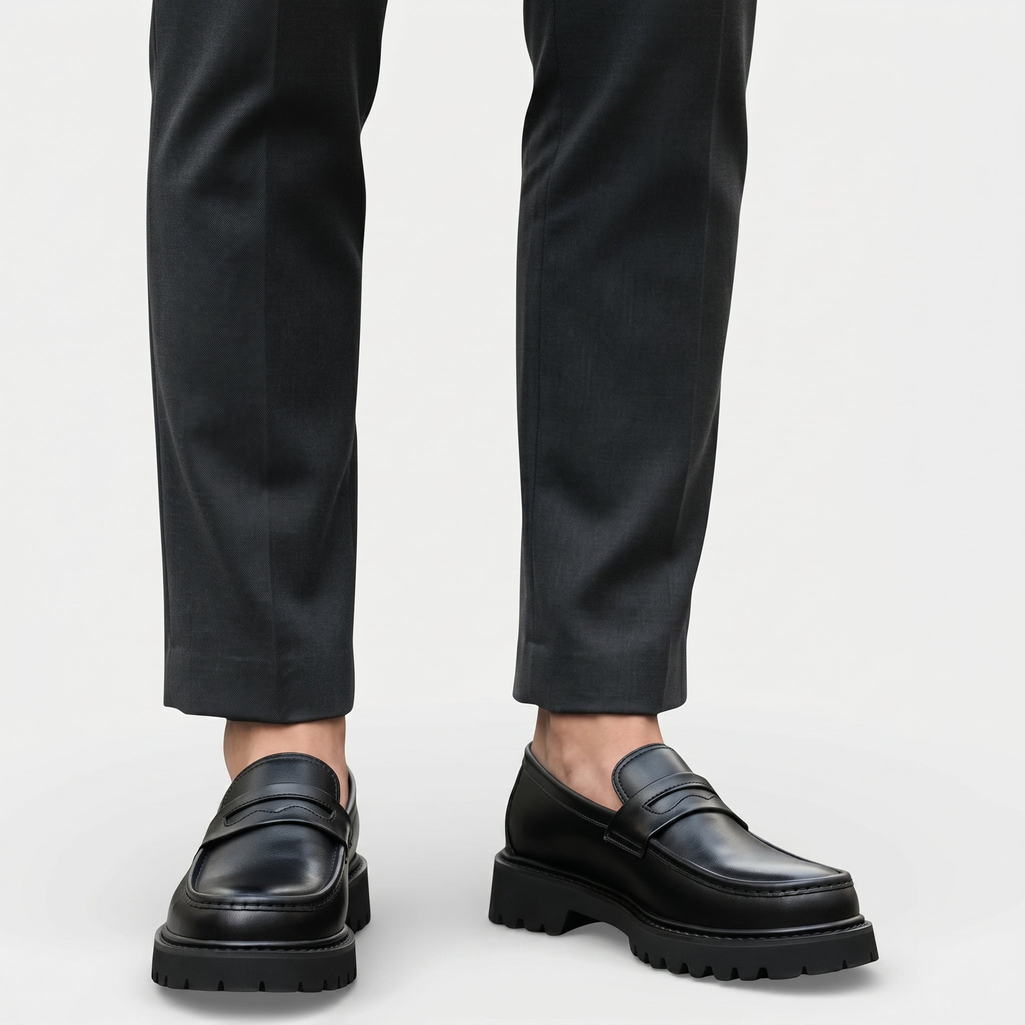 Richard - Men's Chunky Penny Loafers with Round Toe - Loafers - Matte Black - Davies & Cooper