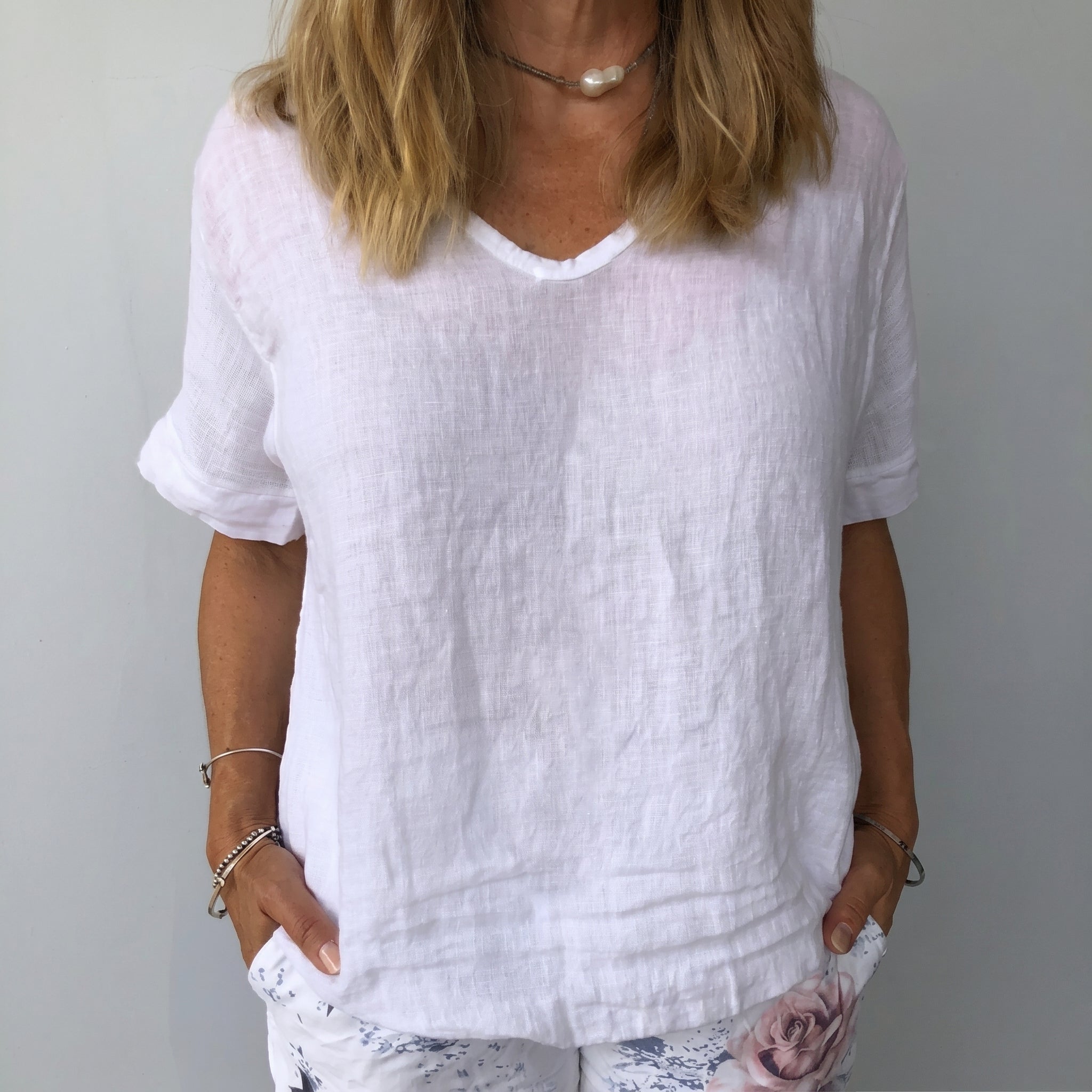 Sophie - Women's Casual Plain Relaxed Fit Blouse - Blouse - White - Davies & Cooper