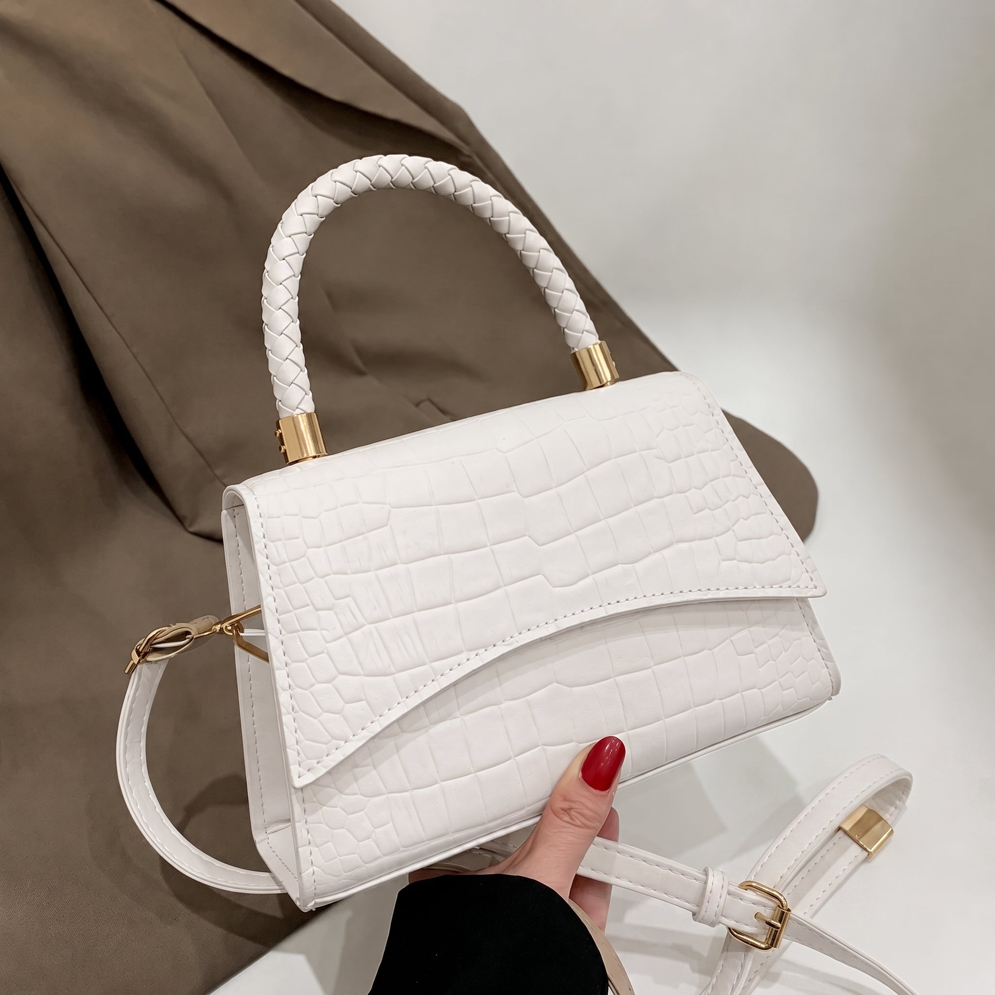 Sophie - Women's Croc-Effect Top Handle Handbag with Woven Handle - Cross Body Bags - Beige - Davies & Cooper