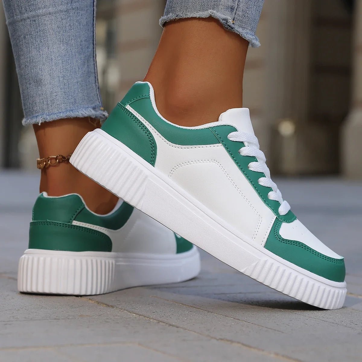 Sophie - Women's Low-Top Platform Trainers with Lace-Up Closure - Sneakers - Green - Davies & Cooper