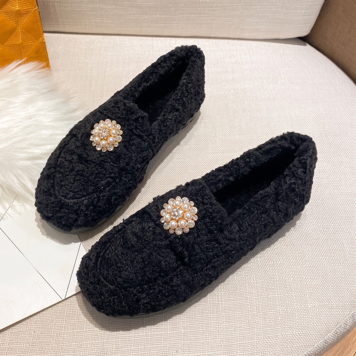 Sophie - Women's Pearl Embellished Faux Fur Loafers with Flat Sole - Flats - Black - Davies & Cooper