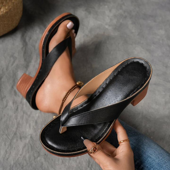Tara - Women's Toe Post Block Heel Sandals - Sandals - Black - Davies & Cooper