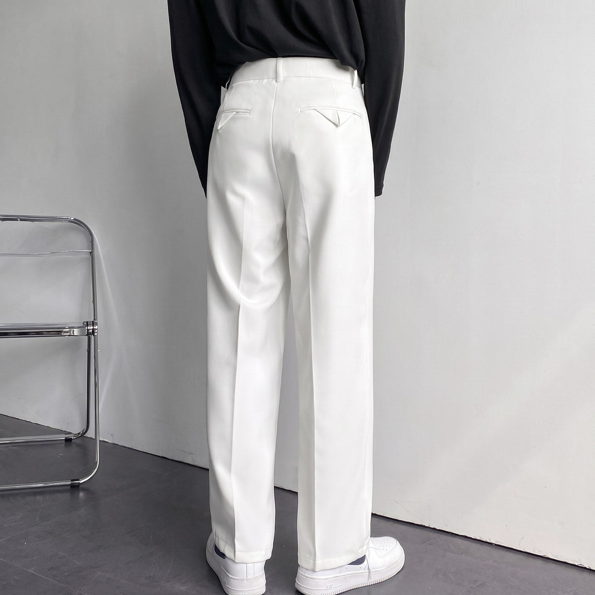 Theo - Men's Tailored Pleated Wide-Leg Suit Trousers - Trousers - White - Davies & Cooper